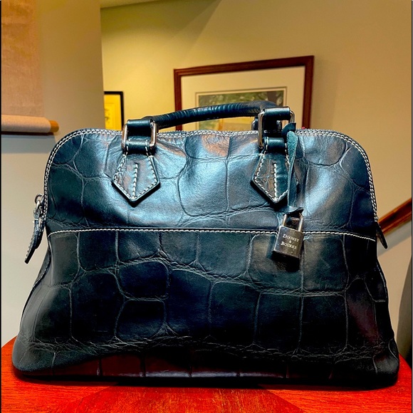 Dooney & Bourke Handbags - Dooney and Bourke black Alto satchel made in Italy